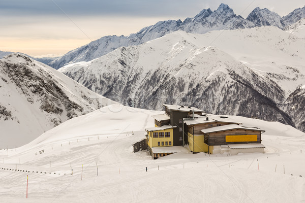 Hegy menedék Alpok tél égbolt nap Stock fotó © kasjato