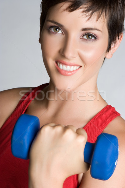 Femeie de fitness frumos zâmbitor ochi fericit fitness Imagine de stoc © keeweeboy