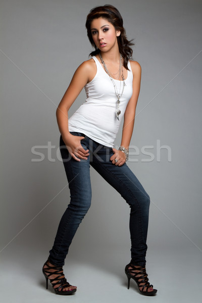 Moda modello ragazza teen posa mani Foto d'archivio © keeweeboy