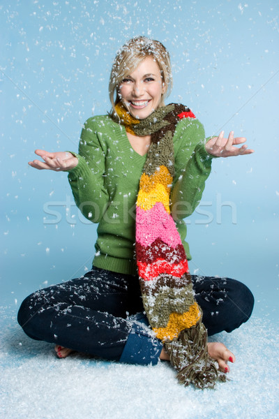 Stockfoto: Sneeuw · vrouw · glimlachen · vrouw · spelen · mode · schoonheid