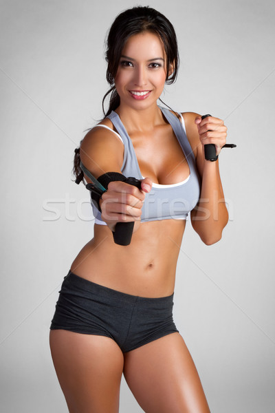 Femeie de fitness frumos zâmbitor femeie fată Imagine de stoc © keeweeboy