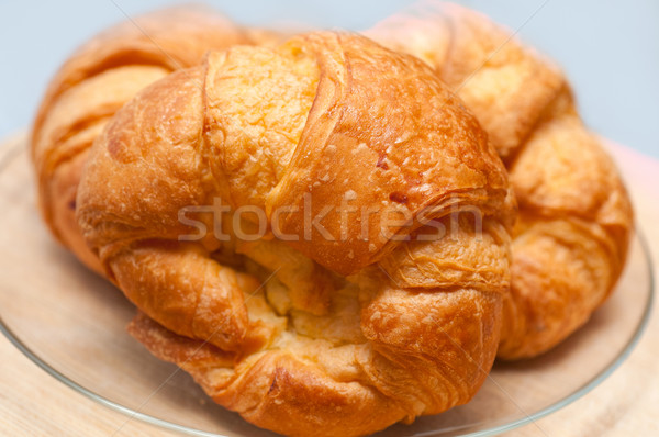 [[stock_photo]]: Fraîches · français · croissant · bois · bord