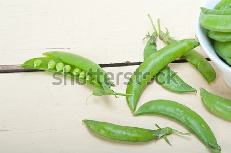 Stockfoto: Vers · groene · erwten · rustiek · houten · tafel · textuur