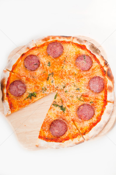 итальянский оригинальный тонкий пепперони пиццы изолированный Сток-фото © keko64