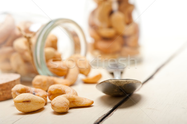 Foto stock: Anacardo · nueces · vidrio · jar · blanco · rústico