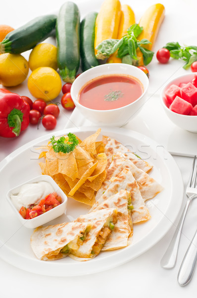 Original mexican Nachos serviert Suppe Wassermelone Stock foto © keko64