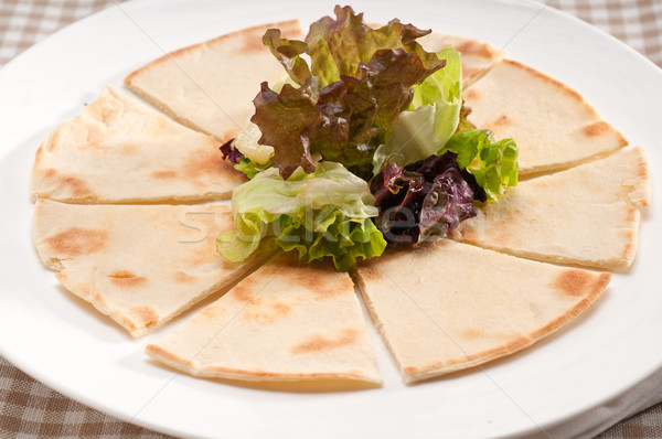 Knoflook pita brood pizza salade top Stockfoto © keko64