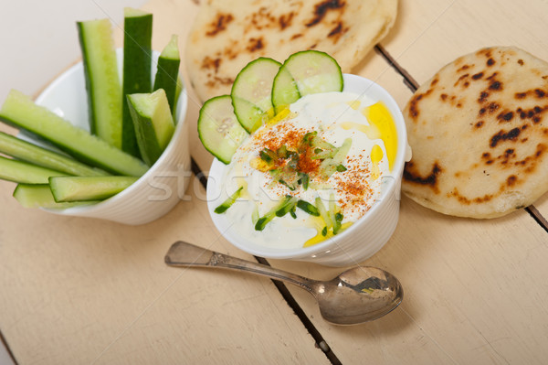 Arap Orta Doğu keçi yoğurt salatalık salata Stok fotoğraf © keko64