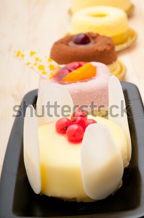 Eszpresszó kávé gyümölcskenyér gyümölcs krém torta Stock fotó © keko64