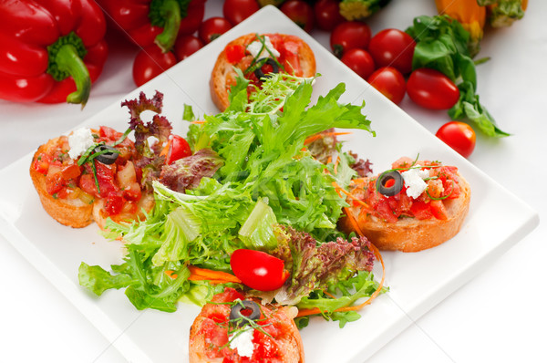 Stockfoto: Origineel · Italiaans · vers · bruschetta · vinger · voedsel