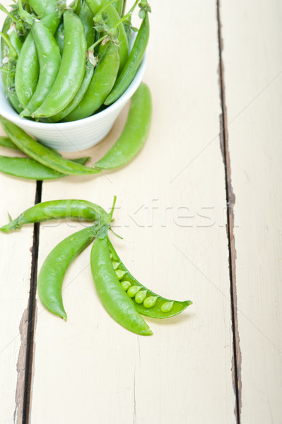 Foto stock: Frescos · verde · chícharos · rústico · mesa · de · madera · textura