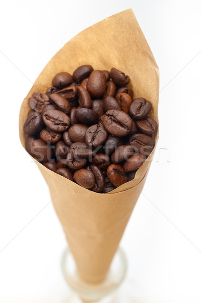 [[stock_photo]]: Espresso · grains · de · café · papier · cône · corne · d'abondance · blanche