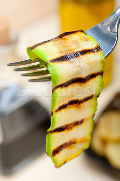 Gegrillt Zucchini Zucchini Gabel Makro Stock foto © keko64