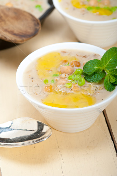 [[stock_photo]]: Orge · soupe · menthe · laisse · haut