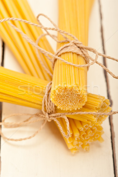 Haufen italienisch Pasta Typ weiß rustikal Stock foto © keko64
