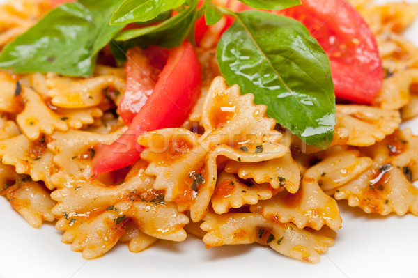 Foto stock: Italiano · pasta · mariposa · salsa · de · tomate · tomate · albahaca