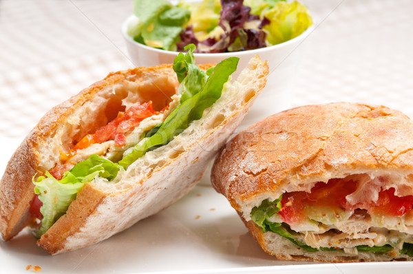 Panini szendvics tyúk paradicsom olasz étel Stock fotó © keko64