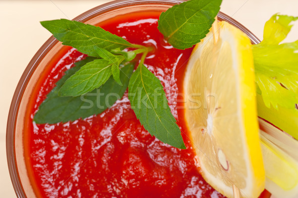 Taze domates suyu çorba cam beyaz ahşap masa Stok fotoğraf © keko64