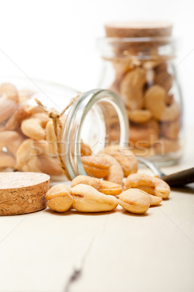 Foto stock: Anacardo · nueces · vidrio · jar · blanco · rústico