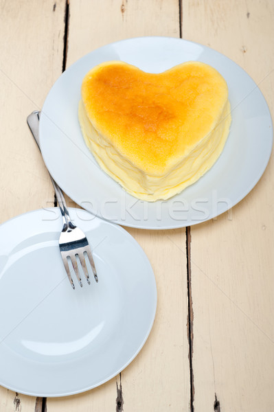 Coeur cheesecake gâteau Valentin jour Photo stock © keko64