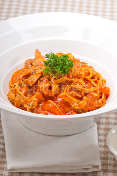 Stockfoto: Italiaans · spaghetti · pasta · tomaat · kip · saus