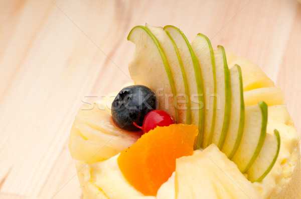 fresh berry fruit cake Stock photo © keko64