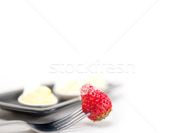 Natillas crema fresa tenedor huevo Foto stock © keko64