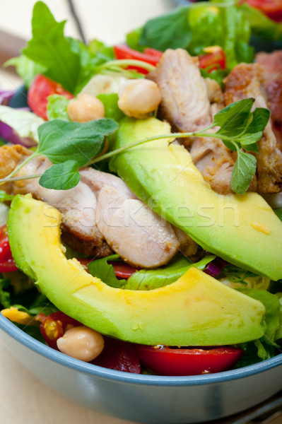 Pollo aguacate ensalada frescos saludable rústico Foto stock © keko64