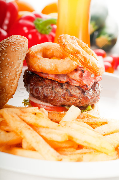 Stock foto: Hamburger · Sandwich · frites · Zwiebel