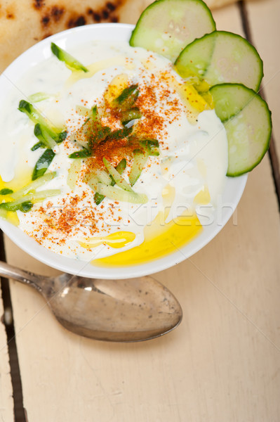 Foto d'archivio: Arab · Medio · Oriente · capra · yogurt · cetriolo · insalata