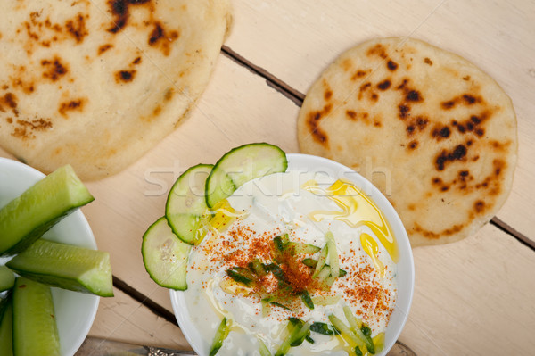 Arabes Moyen-Orient chèvre yogourt concombre salade [[stock_photo]] © keko64