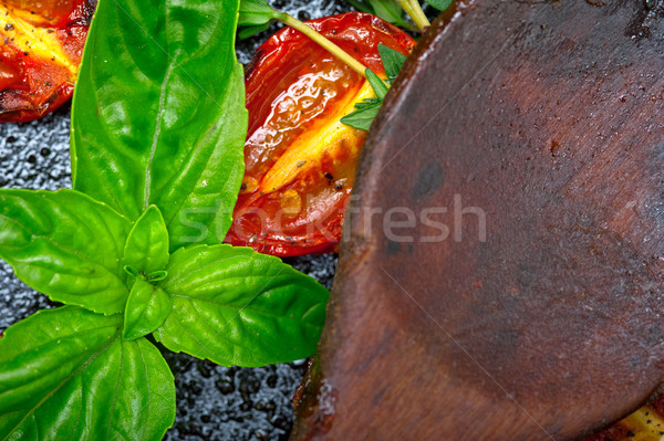 Tomates cerises basilic four fonte bois [[stock_photo]] © keko64