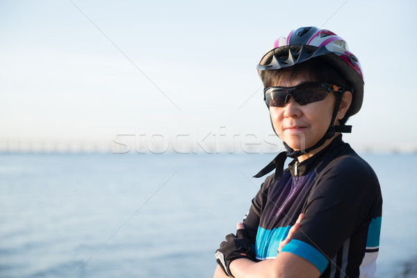 [[stock_photo]]: Portrait · supérieurs · femme · cycliste · asian