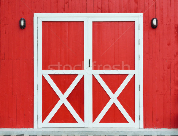 Porta parede vermelho madeira projeto Foto stock © Kheat