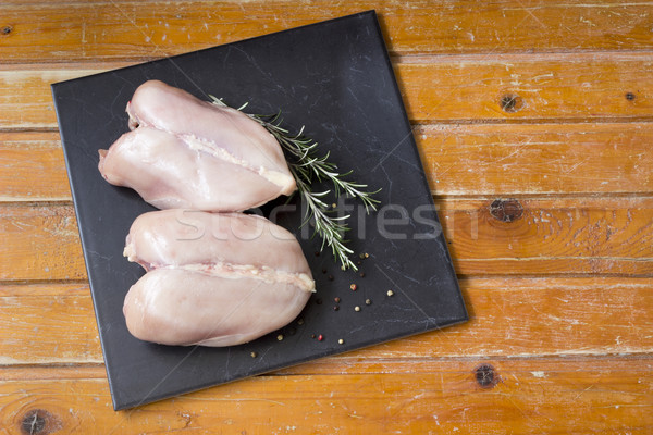 Poitrine de poulet brut fraîches poulet seins romarin [[stock_photo]] © Kidza