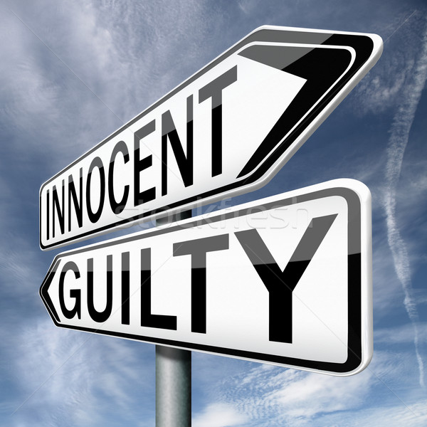 Nevinovat vinovat nevinovatie vinovatie echitabil crimă Imagine de stoc © kikkerdirk