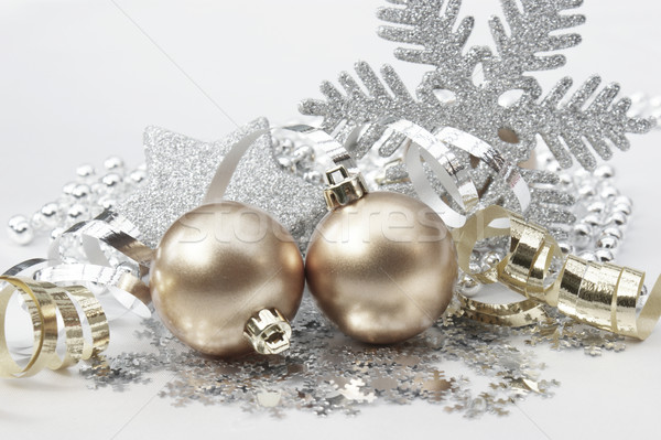 Weihnachten Dekorationen Gold Silber Hintergrund Winter Stock Foto C Kjpargeter 783665 Stockfresh