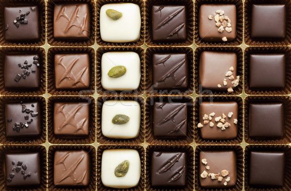 Boîte chocolat luxe coup studio Photo stock © klikk