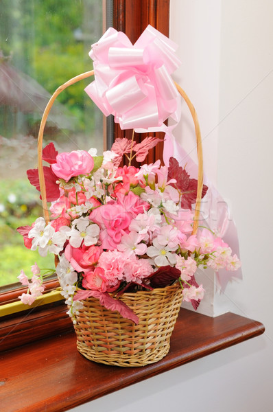 Stock fotó: Virág · lányok · kosár · rózsaszín · fehér · virágok