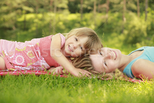 Mère bébé herbe arbre visage nature [[stock_photo]] © koca777