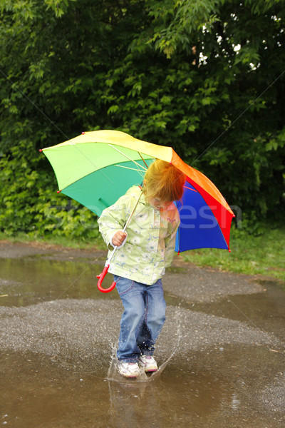 Foto stock: Menina · guarda-chuva · chuva · little · girl · água · primavera