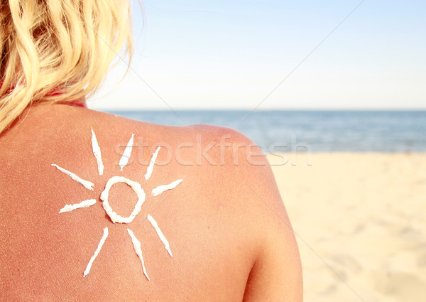 太陽 クリーム 女性 戻る ビーチ 女性 ストックフォト © koca777