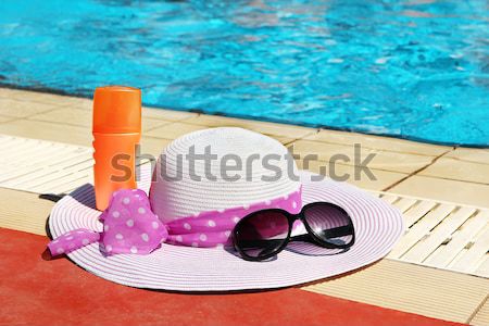 Nina sombrero agua piscina mujeres fitness Foto stock © koca777