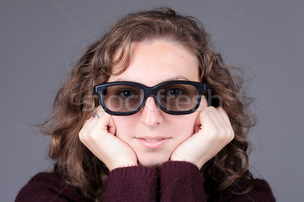 Dziewczyna okulary starych 3D spolaryzowane szczęśliwy Zdjęcia stock © kokimk