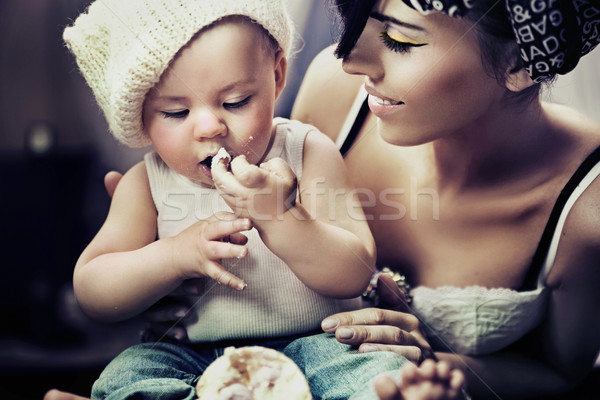 Portré gyermek anyu nő divat otthon Stock fotó © konradbak