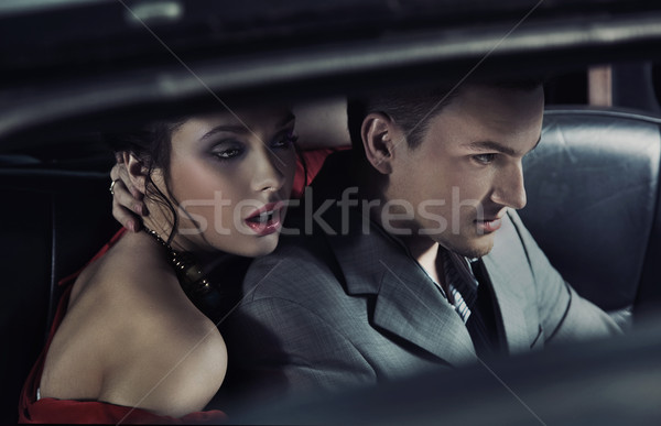 Retrato elegante par carro mulher mão Foto stock © konradbak