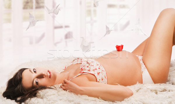 Foto stock: Encantador · mujer · embarazada · mujer · nina · amor · moda