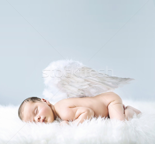 Nou-nascut copil înger drăguţ fată băiat Imagine de stoc © konradbak