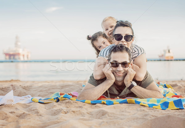 Portré derűs pár pihen vakáció nyár Stock fotó © konradbak