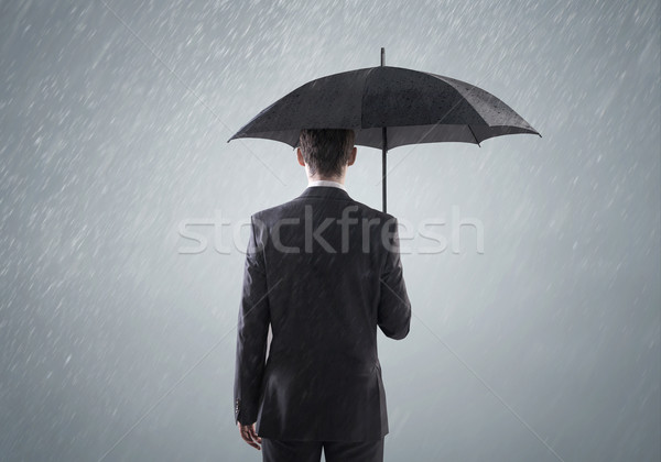 [[stock_photo]]: Jeunes · puce · permanent · pluie · lourd · ciel